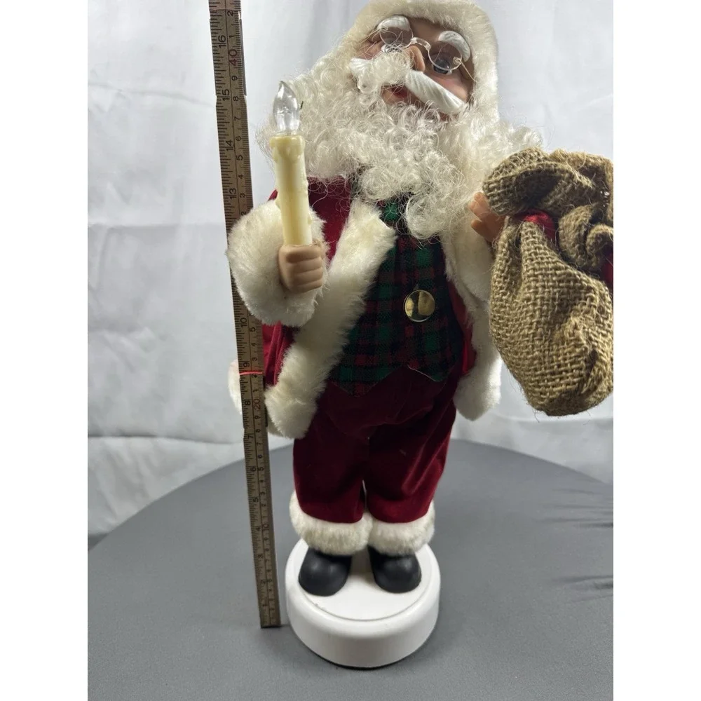 Holiday Classics vintage santa